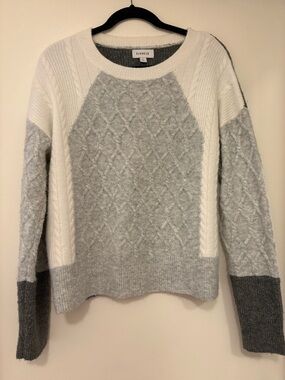 Evereve Women's Cable Knit Colorblock Sweater